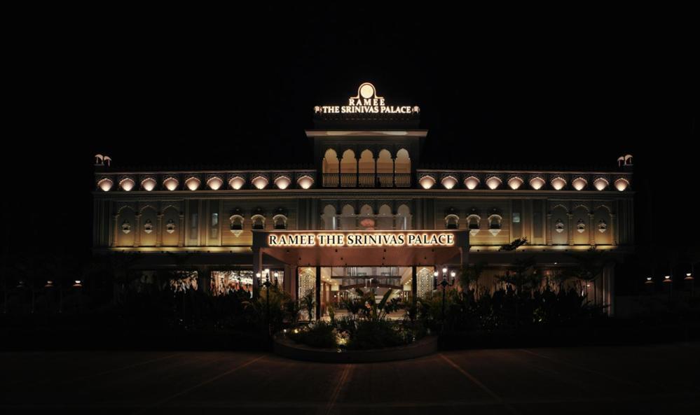 Ramee The Srinivas Palace Bhuj Exteriör bild